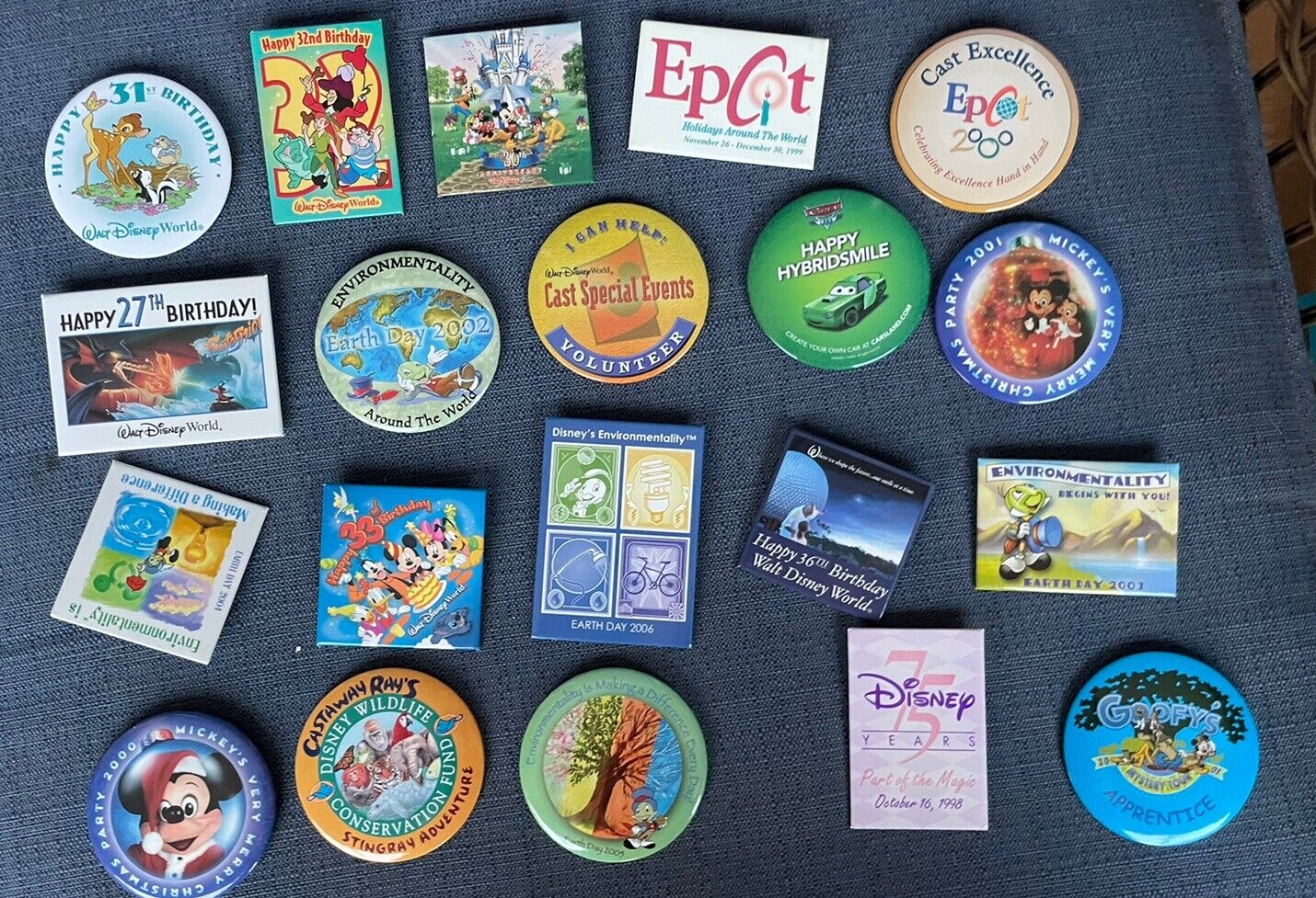 Disney Authentic Vintage Pin-back Buttons Assorted Lot of 20 No Duplicates (PB18