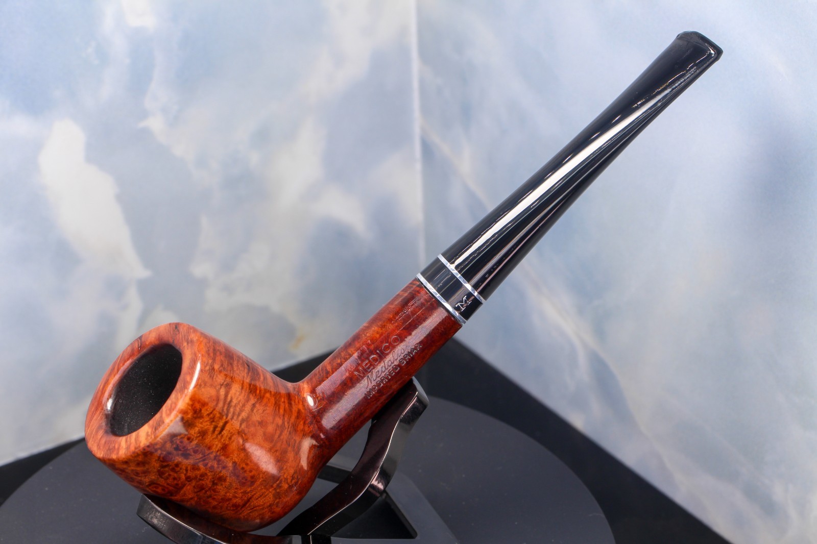 Medico Billiard Medalist  light walnut stain  Genuine Briar Estate pipe