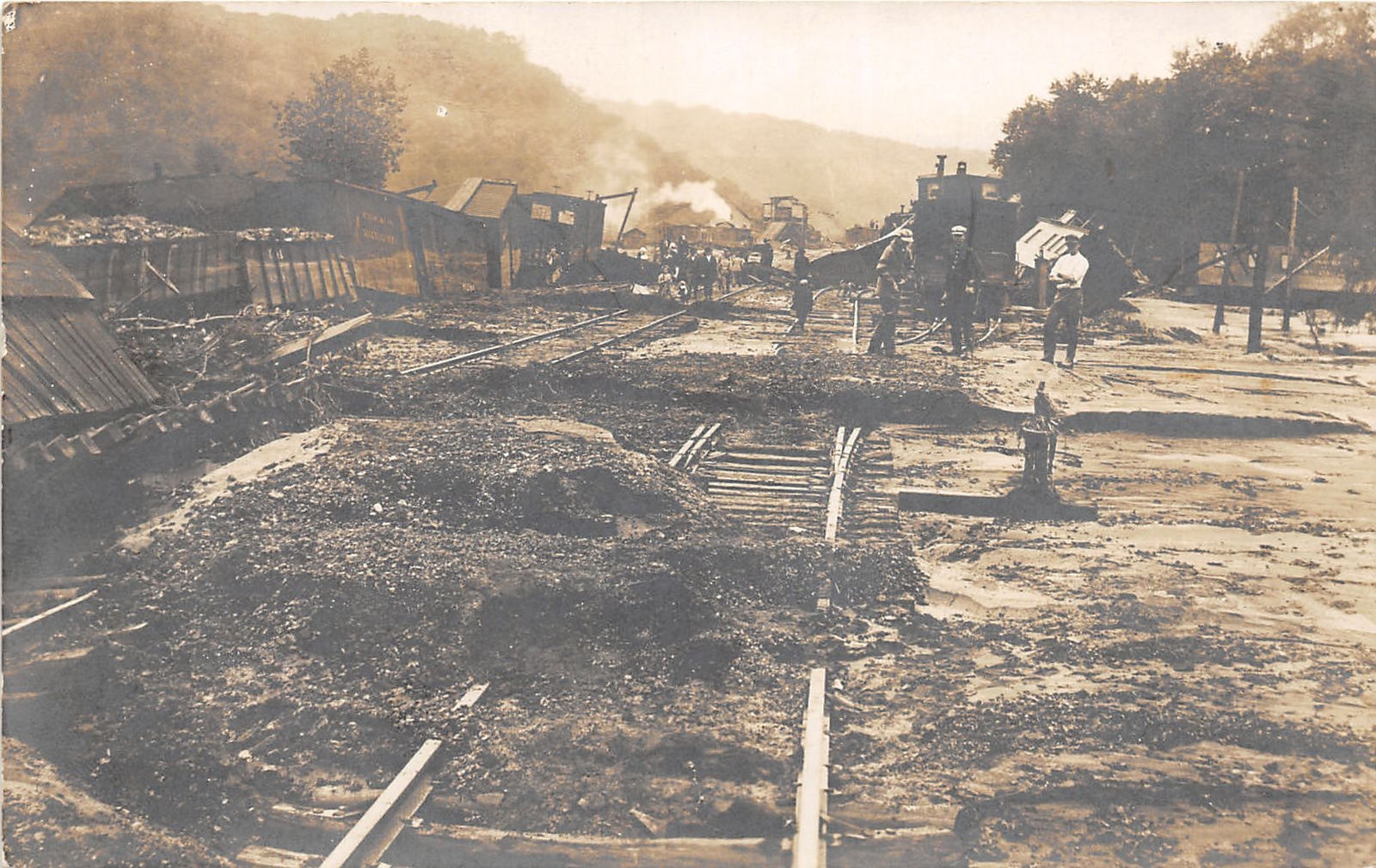J29/ New York RPPC Postcard c1910 C&EI Railroad Wreck Disaster 139