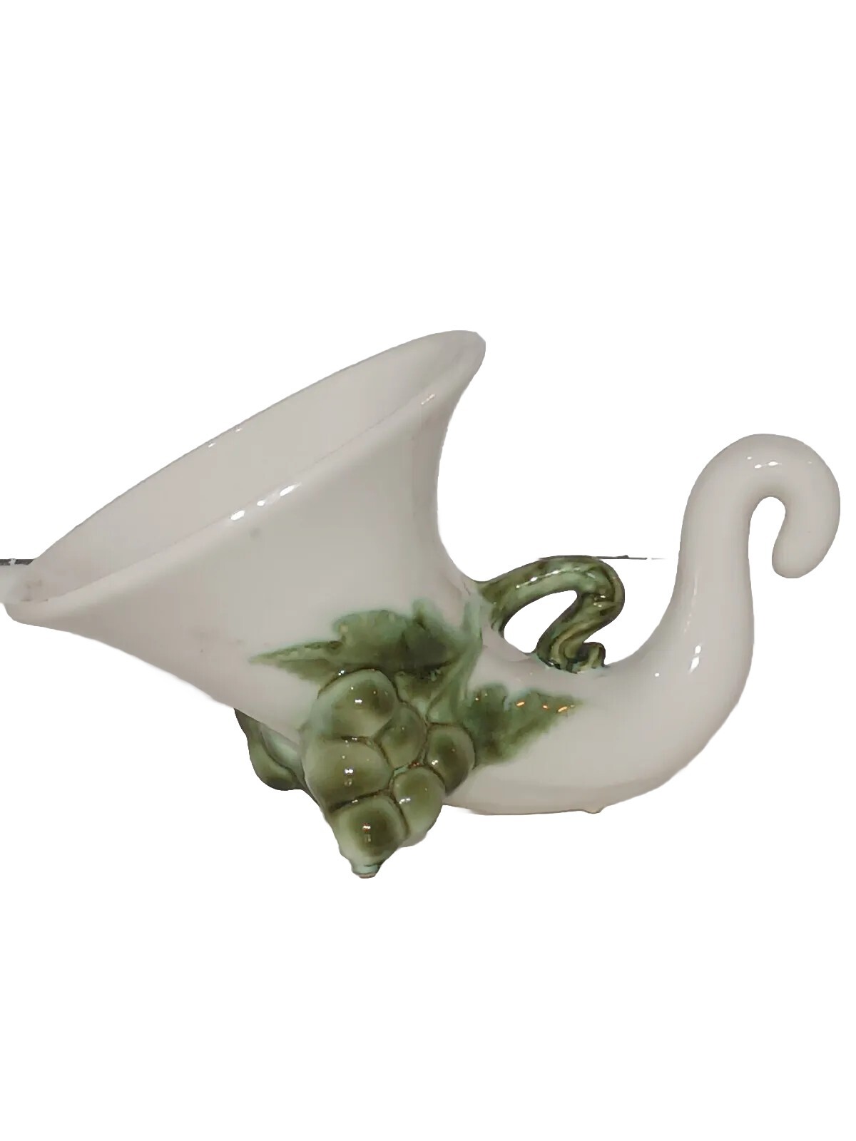 hull pottery Tuscany Cornucopia Vase Decorative Vnt. White Green HUll Display hull pottery Tuscany Cornucopia Vase Decorative Vnt. White Green HUll Display