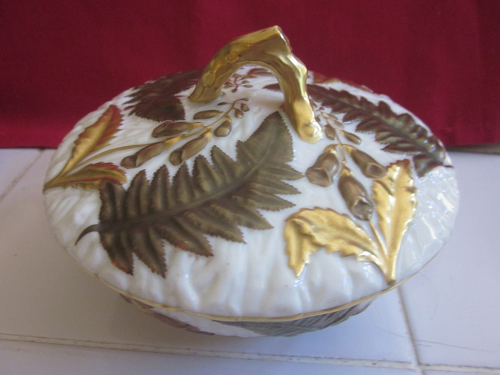Antique ornate Royal Worcester Gold trimmed  porcelain handled covered bowl dish