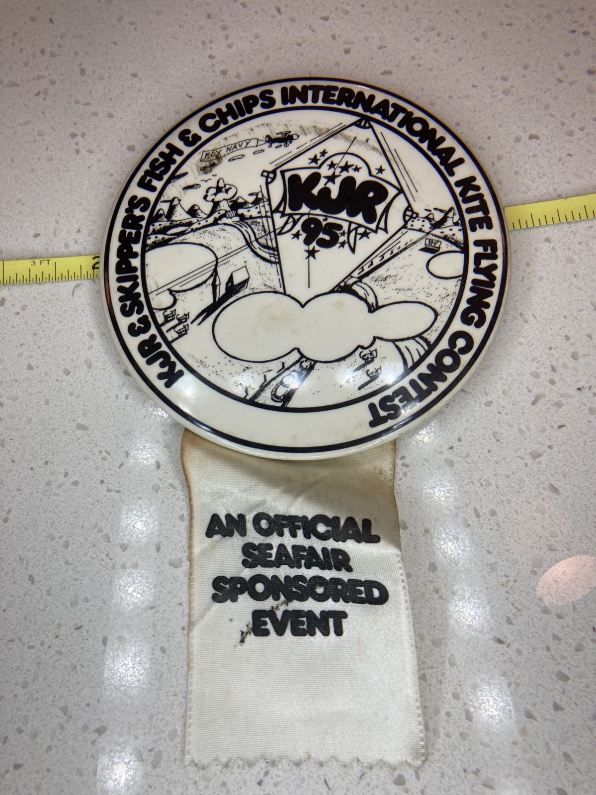 Vintage Seattle Seafair KJR Radio RARE  4”  Skippers Kite Flying Contest pinback