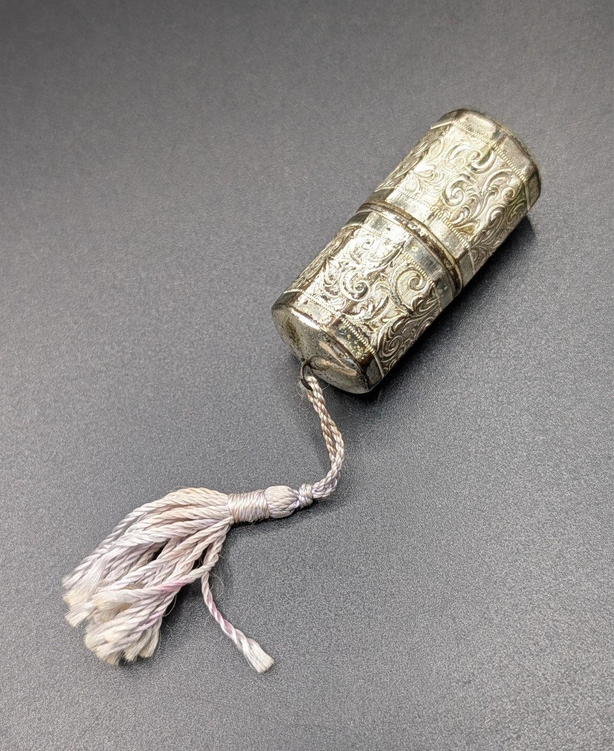 Vintage Silver-Tone Needle Case/Holder