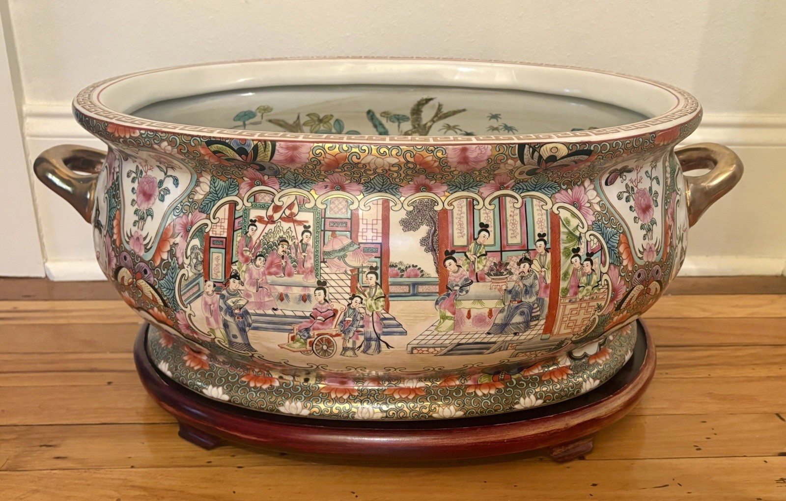Antique Vintage Chinese Rose Medallion Porcelain Foot Bath Basin Planter - 23 Antique Vintage Chinese Rose Medallion Porcelain Foot Bath Basin Planter - 23