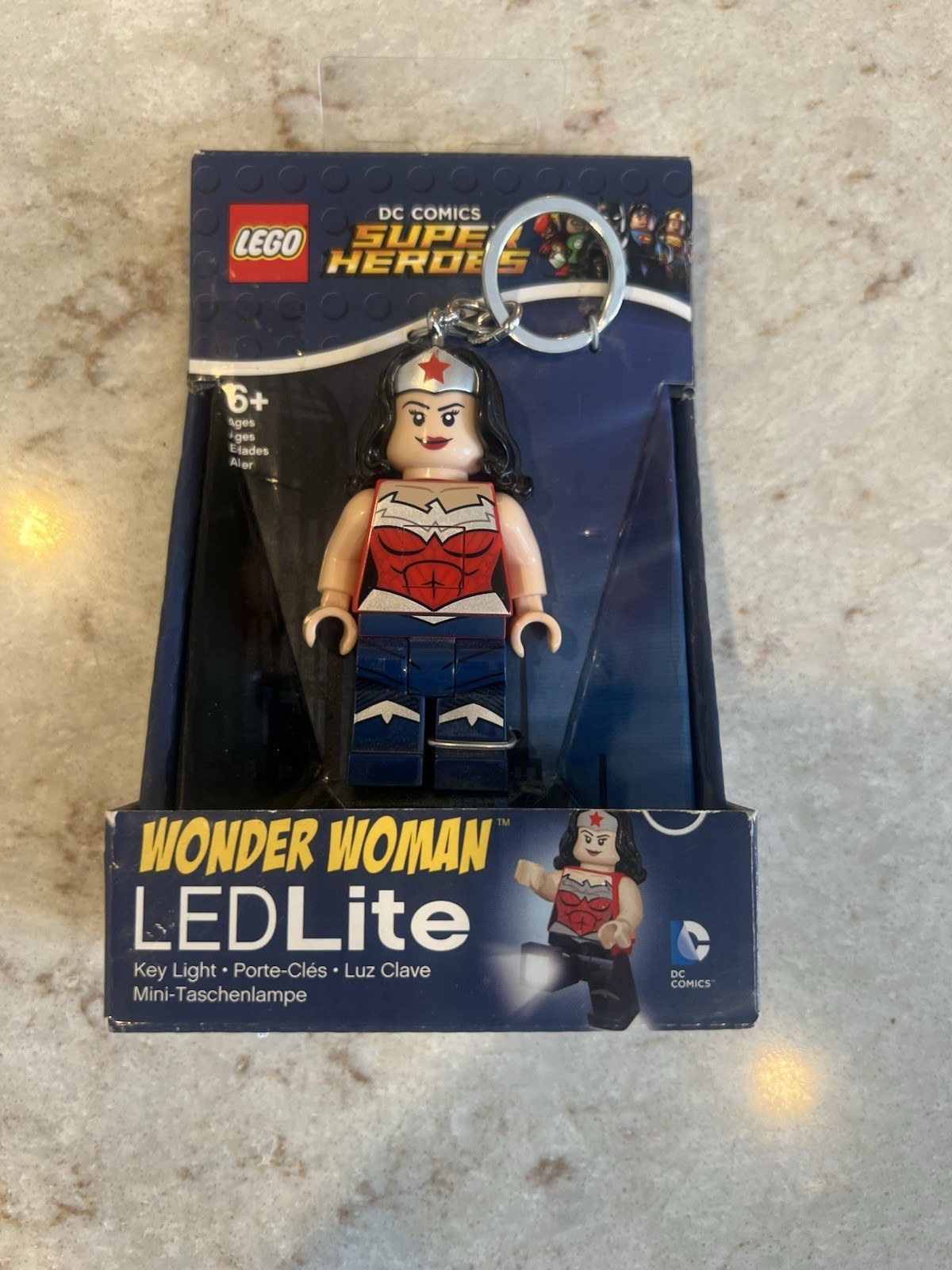 NEW LEGO Wonder Woman Key Light LED Lite Keychain DC Comics Super Heroes D5