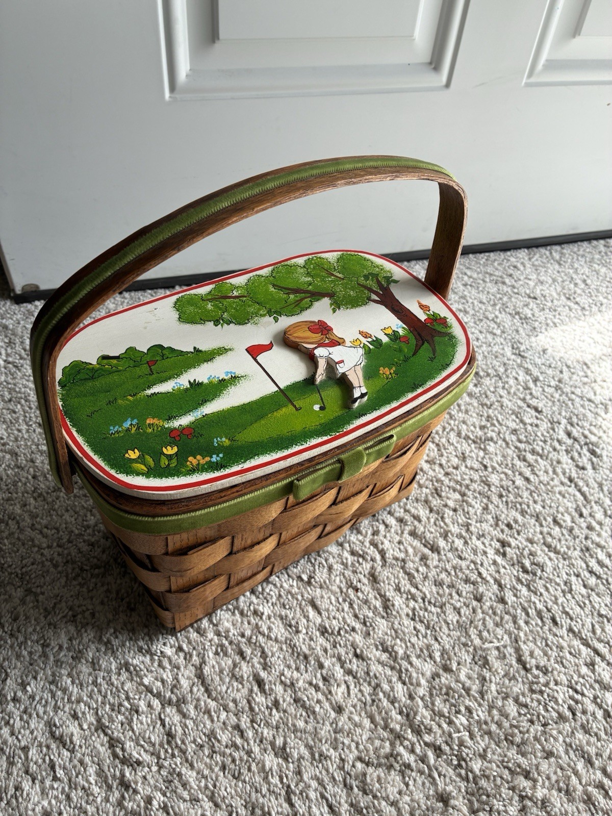 Vtg Hand painted Golf Basket Womens Golf 50s 60s Kitsch Folk Art
