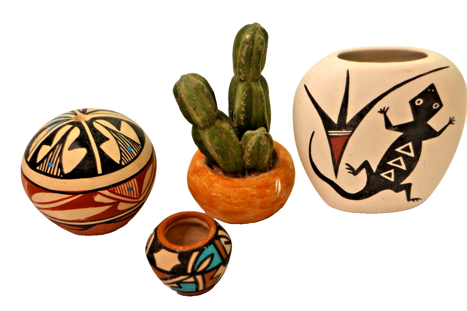Lot of 4 Miniature Acoma ,Jemez Other  Figurines and Bowls