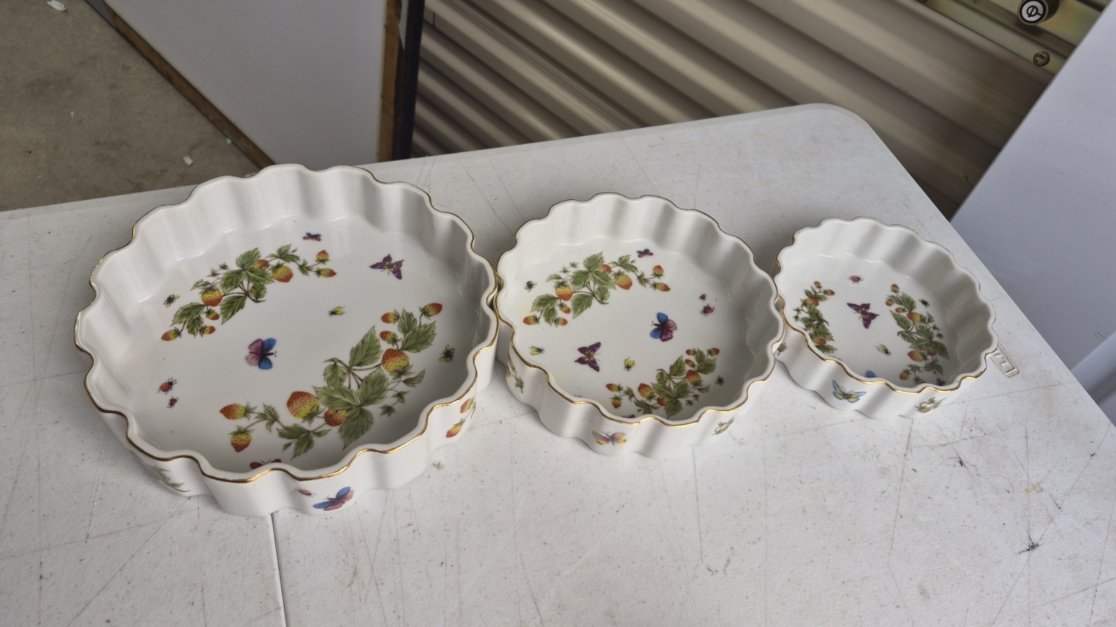 Vintage Lenwile Ardalt 3 Fluted Porcelain Nesting Quiche/Tart Baking Dishes