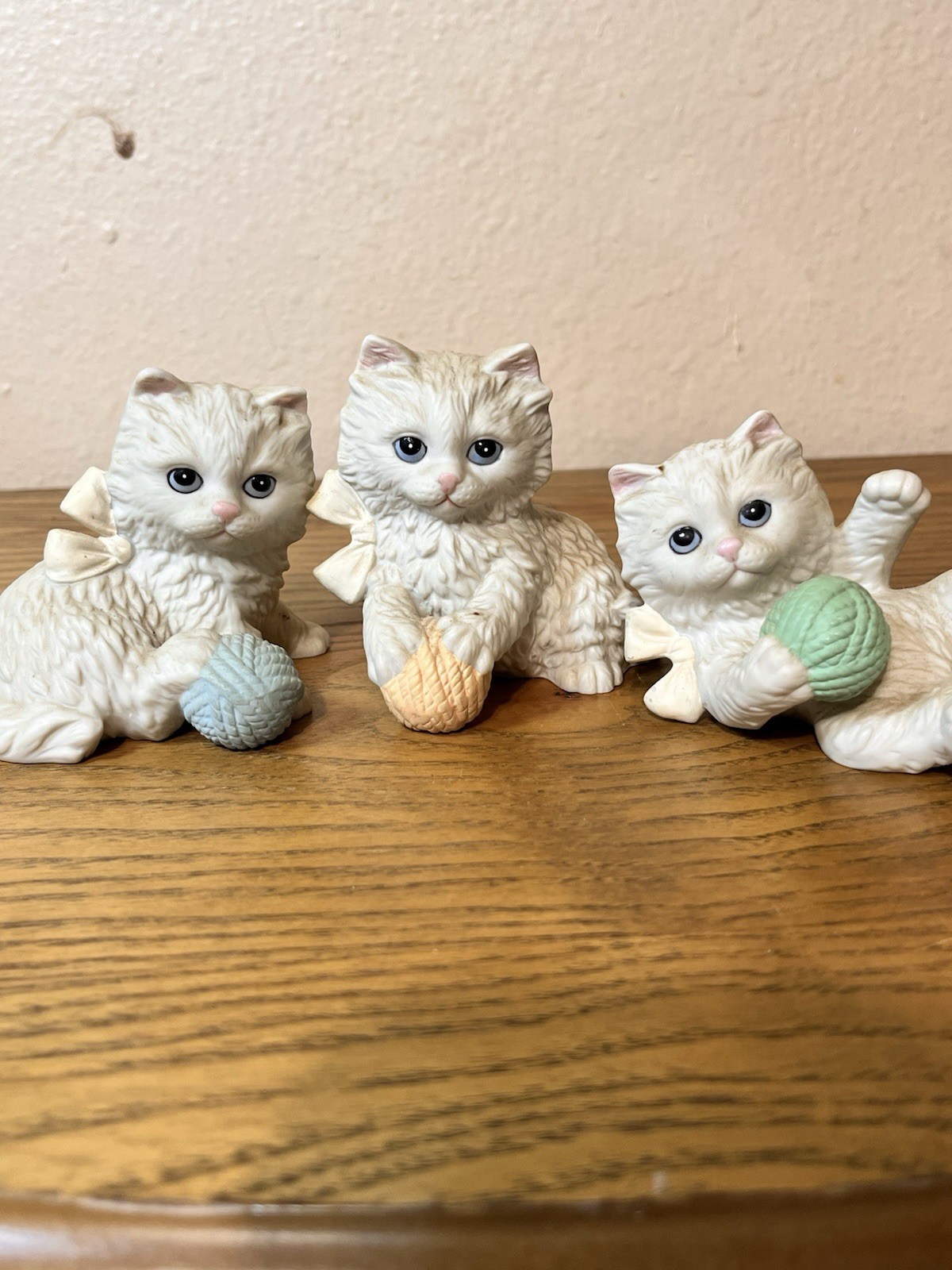 Vtg Homco Playful Kittens With Yarn Balls Retired Collection #1410 Persian Trio