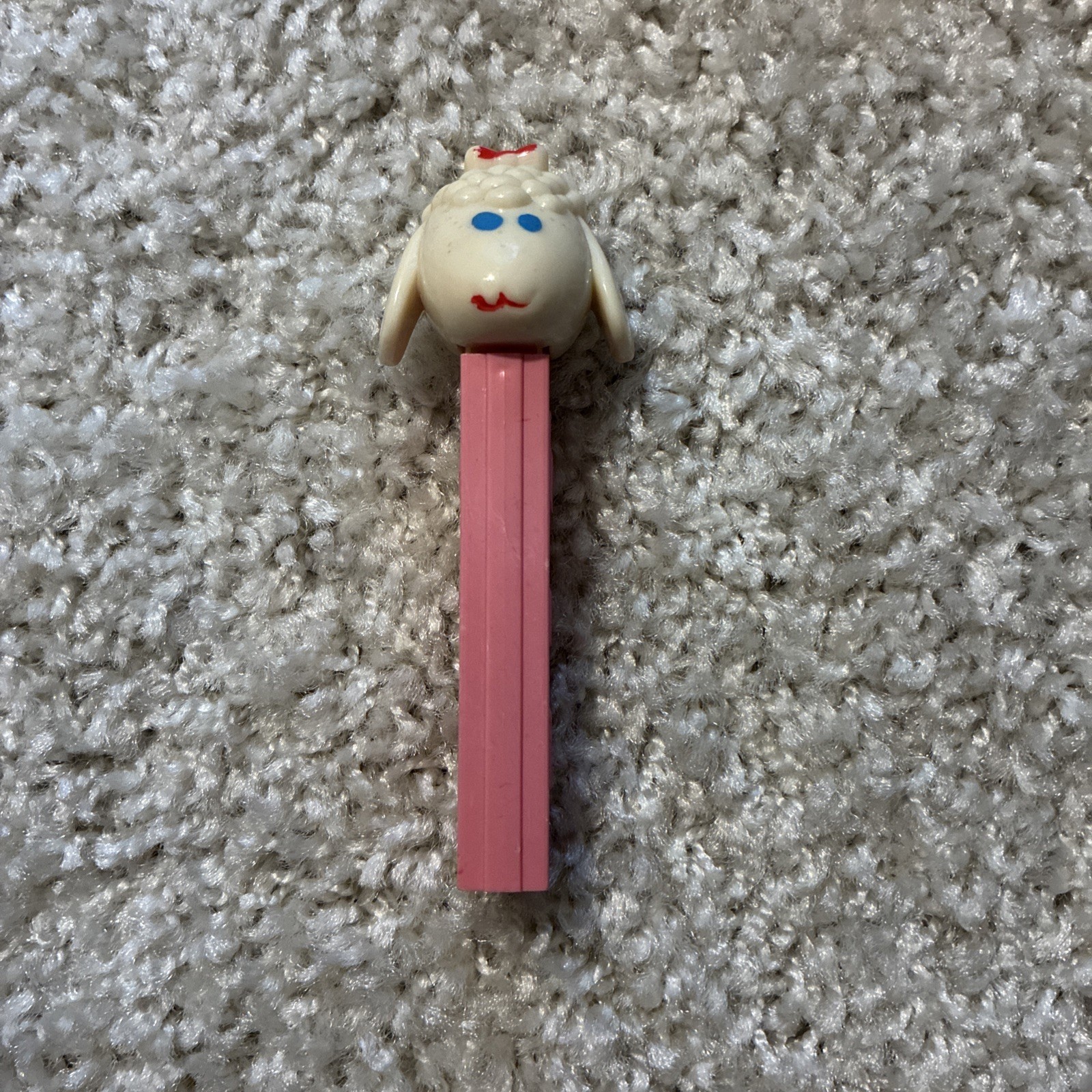 Vintage 1975 Lamb Chop Pez dispenser Rare, Made in Yugoslavia (no feet)