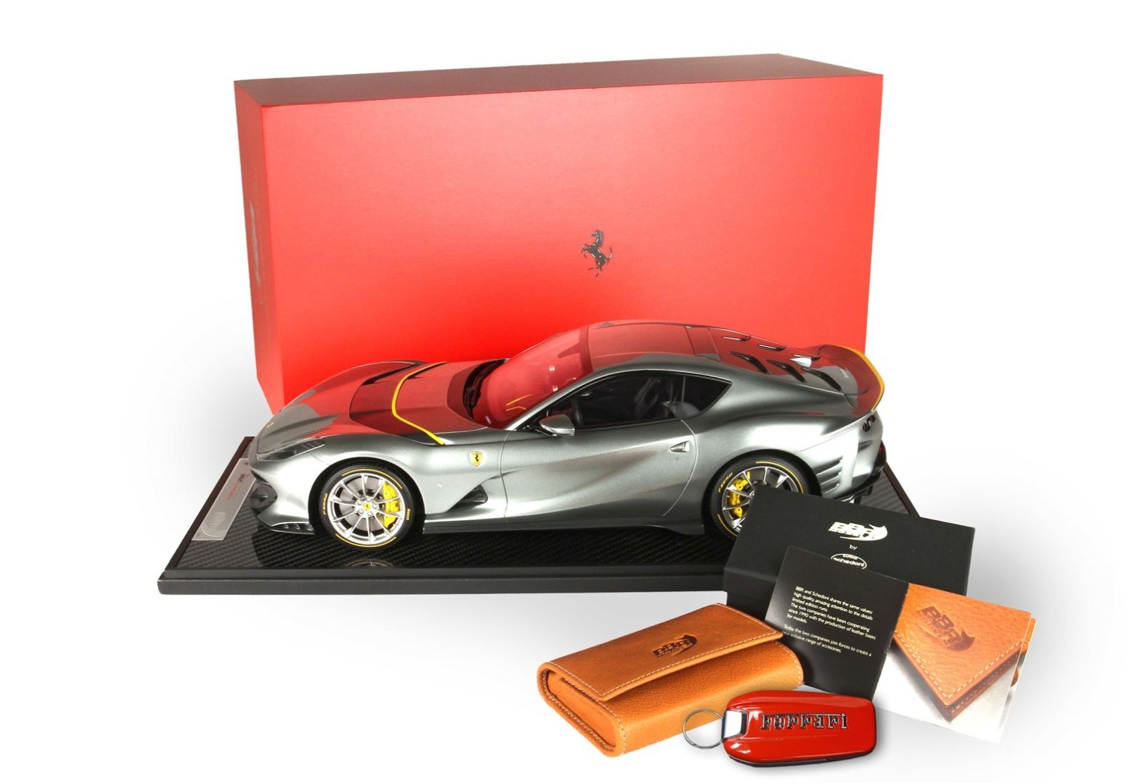 1/12 FERRARI 812 Competizione 1/12 FERRARI 812 Competizione