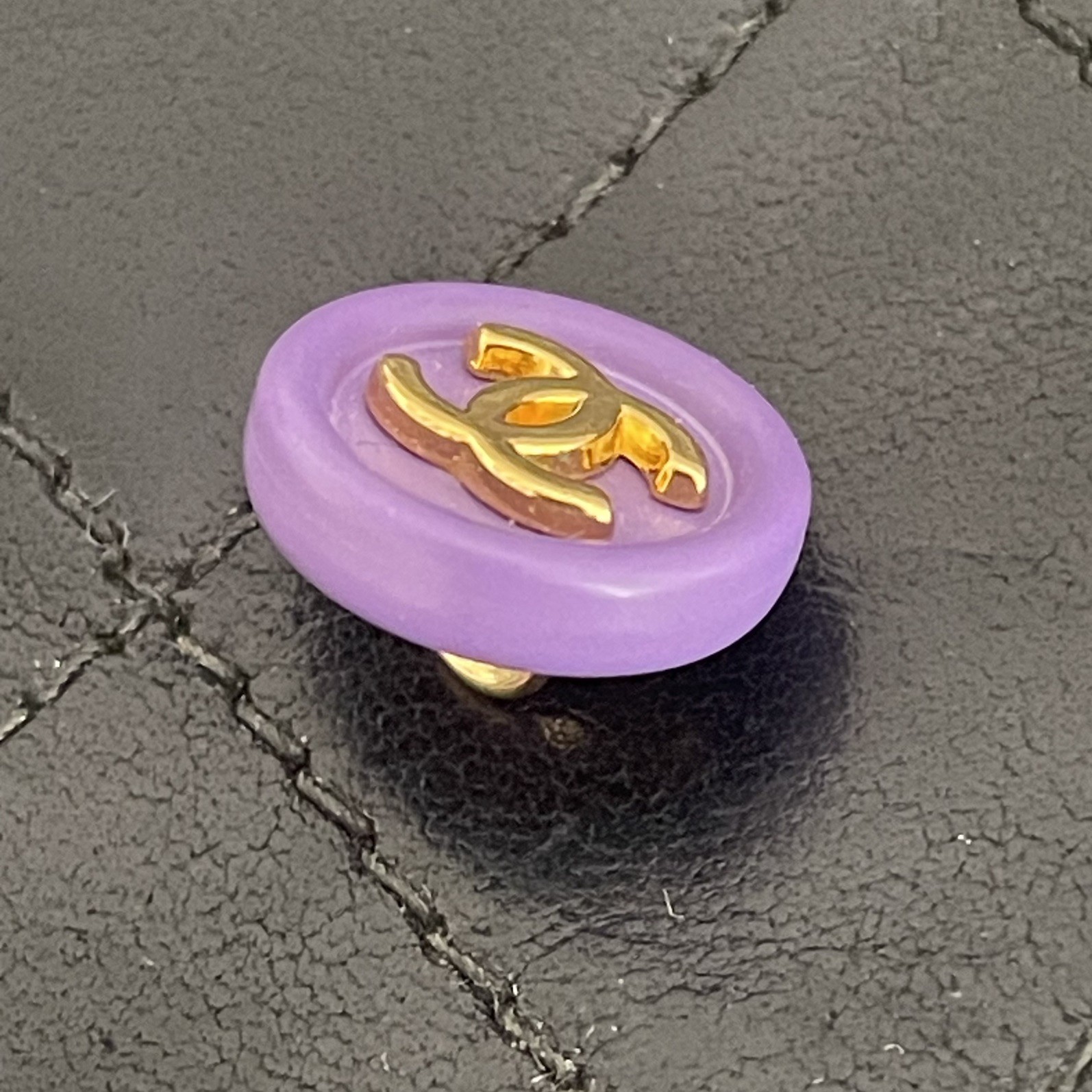 authentic vtg CHANEL 3D gold plated CC logo stamped BUTTON authentic vtg CHANEL 3D gold plated CC logo stamped BUTTON