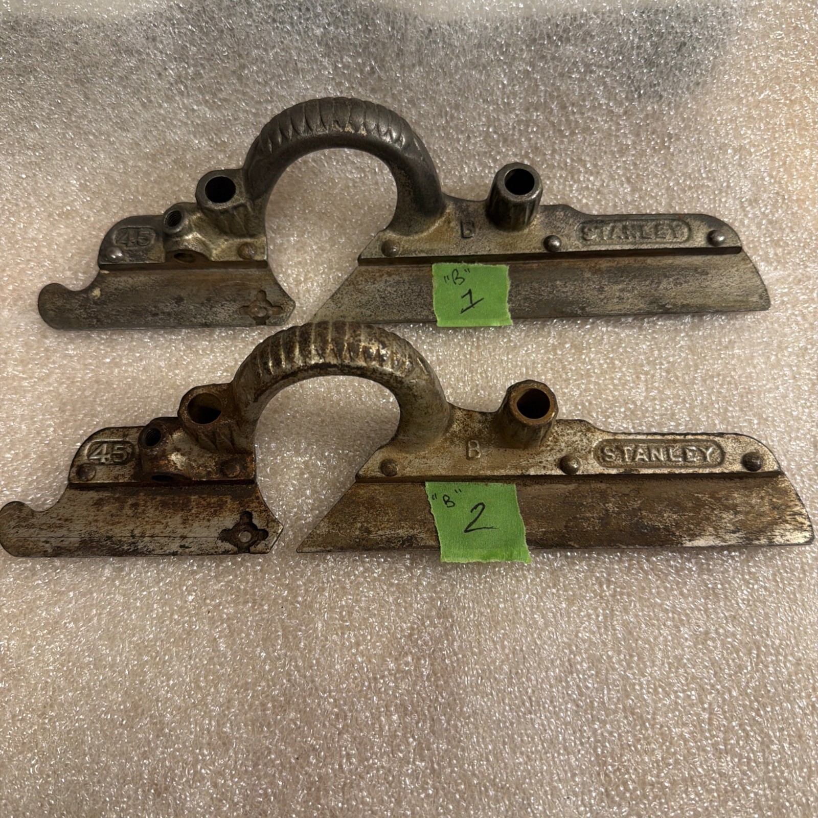 STANLEY #45 Combo PARTS -#2 Only Sliding Section- “B”. NO SPUR Patina Varies. STANLEY #45 Combo PARTS -#2 Only Sliding Section- “B”. NO SPUR Patina Varies.