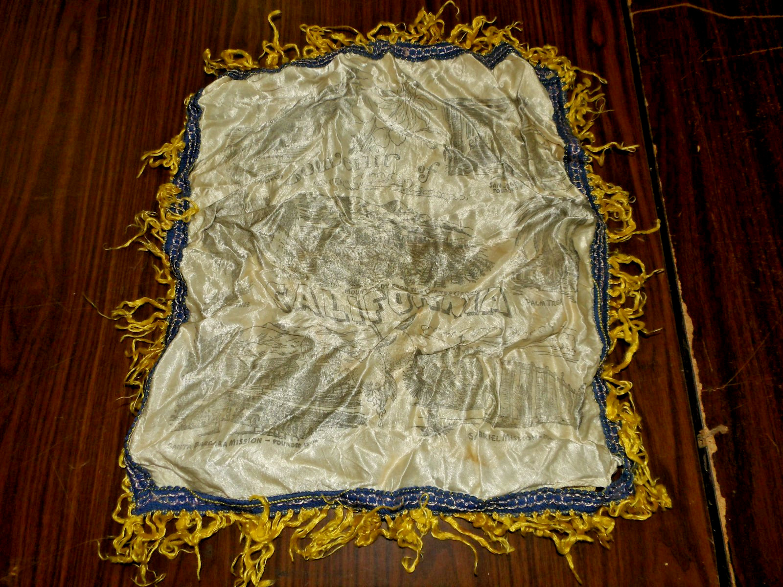Vintage California Souvenir Pillow Case 15\