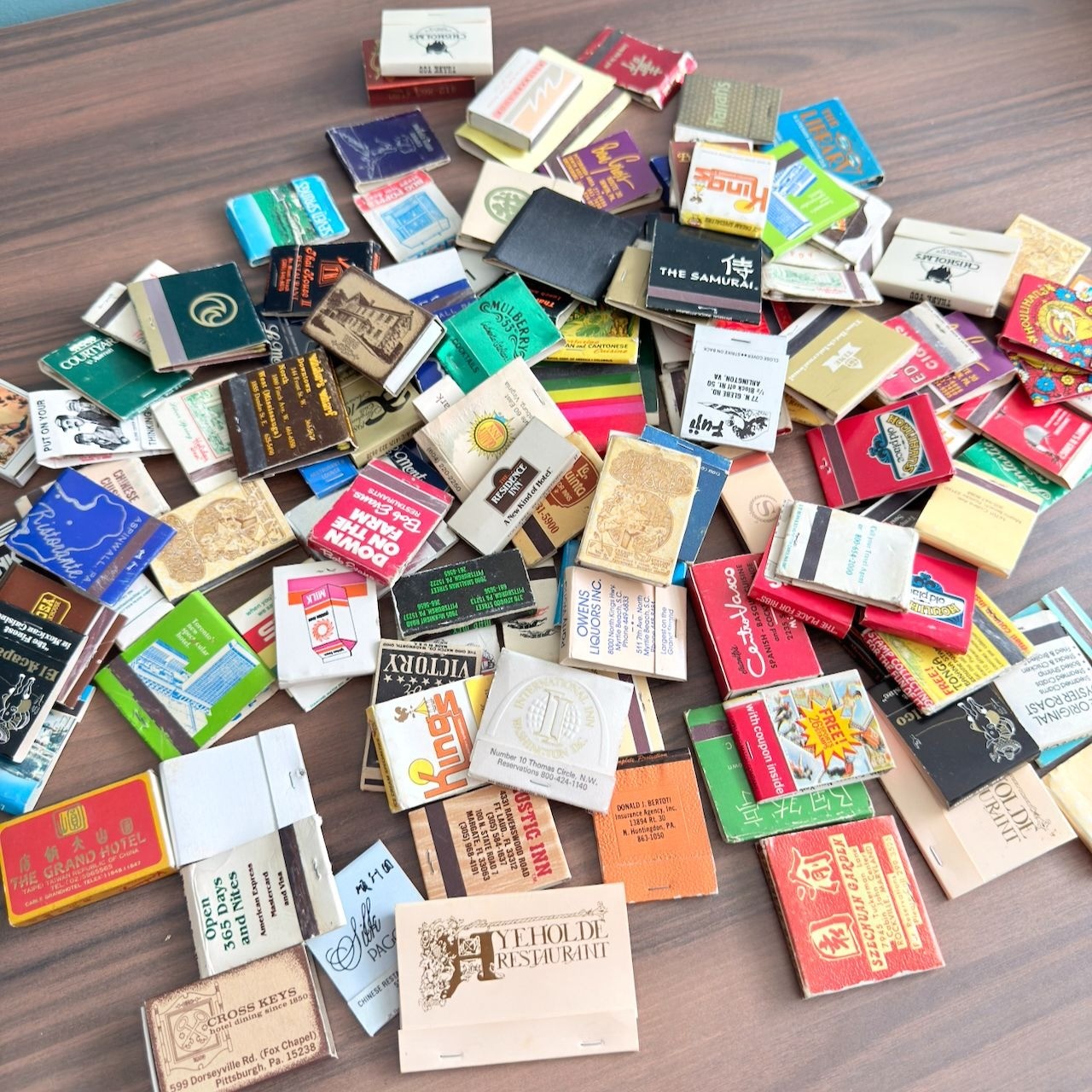 Vtg. Matchbooks 1970s-80s Lot of 155 Hotels Casino Restaurants Ads Used Unused Vtg. Matchbooks 1970s-80s Lot of 155 Hotels Casino Restaurants Ads Used Unused
