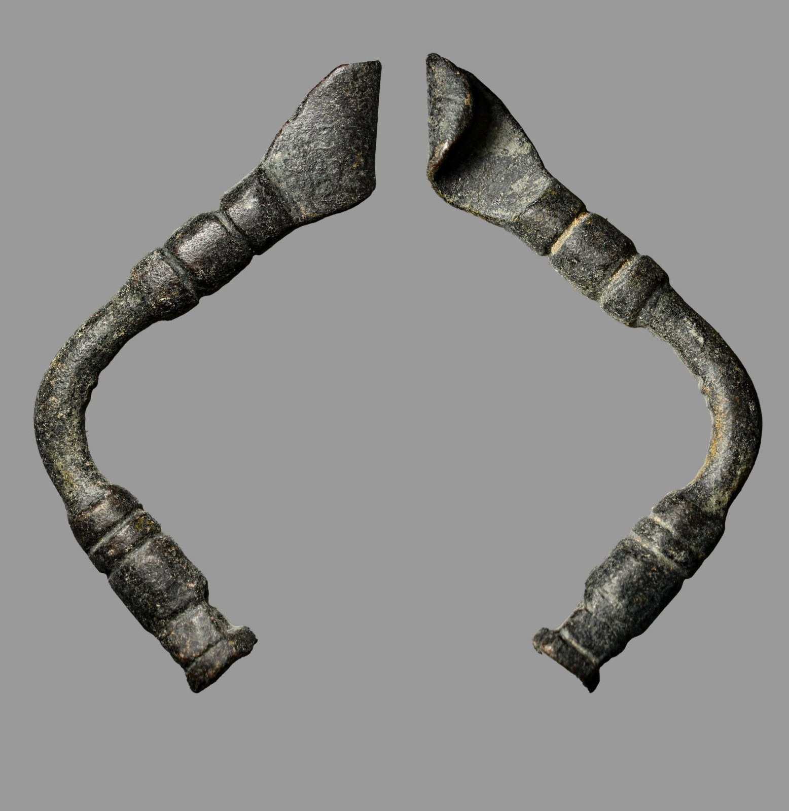 Antiquity Ancient Judaean Bronze Elbow Fibula 40mm Yehud Period 6th-4th C BC
