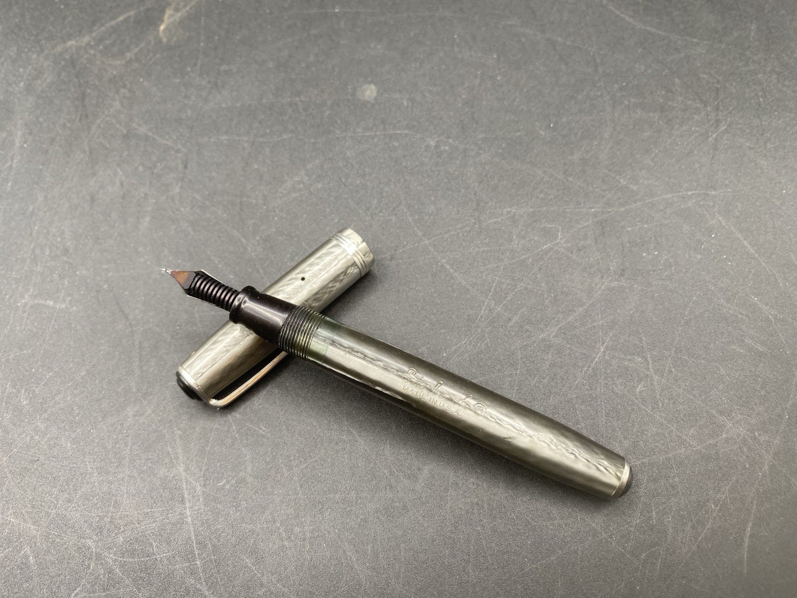 1940s Esterbrook Gray Pearl Fountain Pen Sharp Maker Mark R Esterbrook Co 1940s Esterbrook Gray Pearl Fountain Pen Sharp Maker Mark R Esterbrook Co