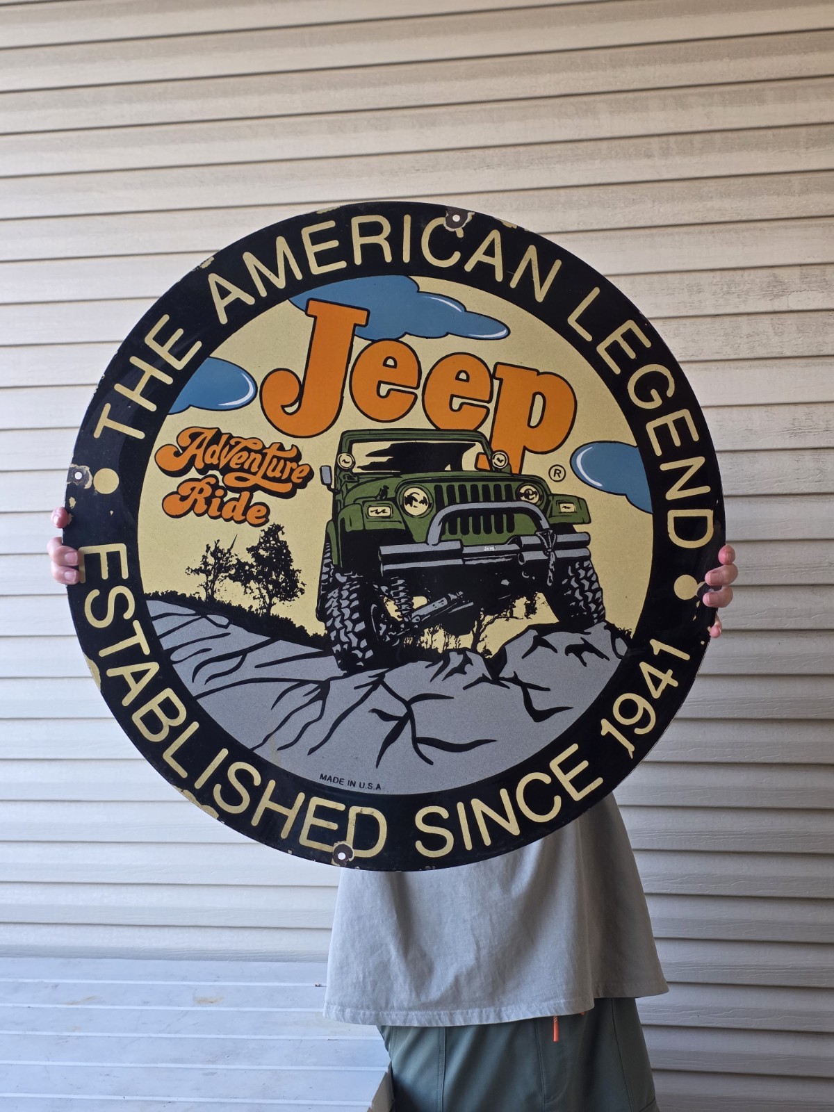 VINTAGE HUGE JEEP THE AMERICAN LEGEND PORCELAIN METAL ADVERTISING SIGN 29\