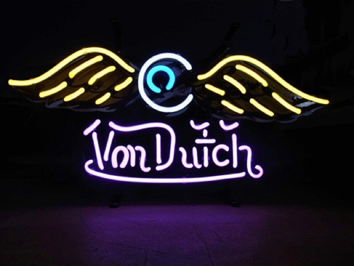 Von Dutch Neon Sign 17\