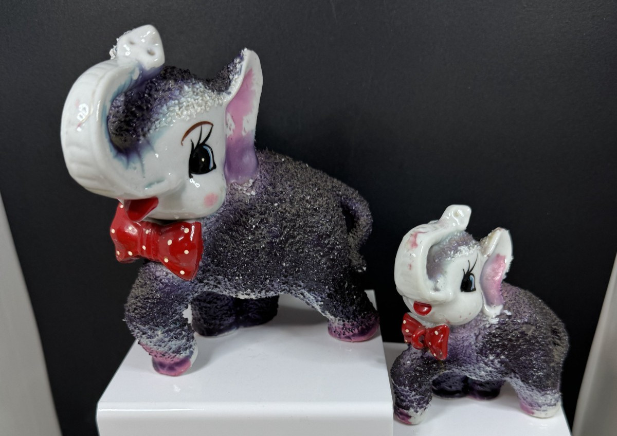 Vintage Anthropomorphic Arnart Sugar Coated Elephant w/ Baby Figurines 
