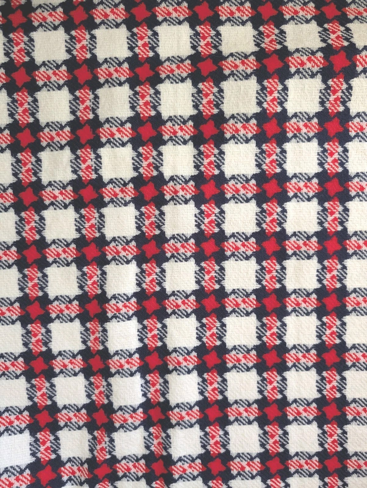 Vtg Chunky Tweed Plaid Suiting Fused Backing Interfaced 1960s 70s Boucle 102 Vtg Chunky Tweed Plaid Suiting Fused Backing Interfaced 1960s 70s Boucle 102