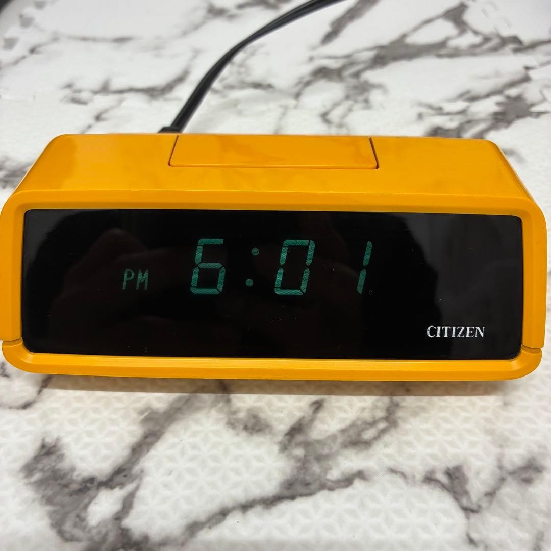 CITIZEN 5RD605 Digital Alarm Flip Clock 1970s Retro Orange Tested from JAPAN