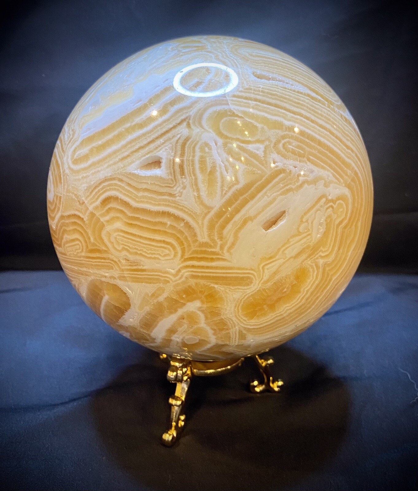 Jumbo Gorgeous Honey Calcite Banded Druzy Sphere With Stand 7lbs 11oz Jumbo Gorgeous Honey Calcite Banded Druzy Sphere With Stand 7lbs 11oz