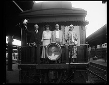 Photo:Charles Curtis Train Car 1920s Platform Portrait Political Figure picture