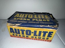 VTG NOS Box Of 10 Autolite Spark Plugs A-9 Display picture