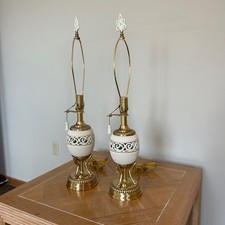 2 Quoizel Lenox Cream and Brass Pull Chain Table Lamps (Pair) picture