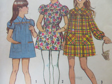 Vtg 70's Simplicity 5108 SMOCKING FRONT SMOCK-DRESS Sewing Pattern Girl Sz 14 picture