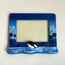 Vintage Sea World Orca Shamu Picture Frame with 3D Whales Dolphins Penguins picture