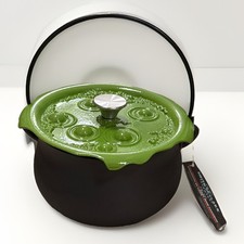 Smith & Clark Halloween 6 Quart seasoned Cast Iron Green Lid Bubbling Cauldron picture