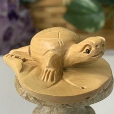 Vintage Turtle Netsuke Figurine Hand Carved Boxwood Animal Pendant Carving 2.8