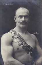 Vintage RPPC - Polish wrestler Pytlazinsky - Photo Waléry Paris -  Gay interest picture