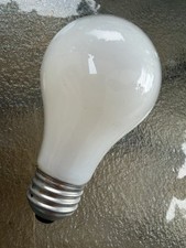 Sylvania 40 Watt Soft White Bulbs 4 Pack BRAND NEW Non LED incandescent A19 picture