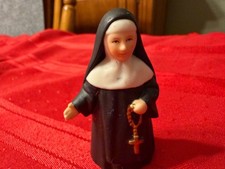 1993 Lefton Nun Figurine # 00966 picture
