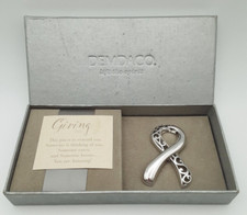 2016 Demdaco Giving Pin Large Silver Tone Ribbon Brooch w/Box #1004130002 picture