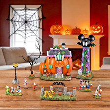 Disney Halloween Village Set, 10 pc. SAMEDAYSHIP picture