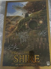 Lord Of The Rings Poster Signed By All 4 Hobbit Actors - Authenticated picture