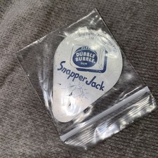1950's Fleer DUBBLE BUBBLE GUM Snapper tin clicker cricket picture