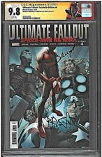 CGC 9.8 ULTIMATE FALLOUT #4 ➡️FACSIMILE⬅️ Signed 2X MARK BAGLEY & BRIAN M BENDIS picture