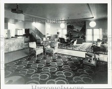 1935 Press Photo Senator Hotel Circa 1930s, Lobby Interior - lrb08807 picture