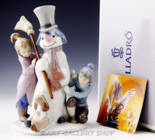 Lladro  Children Playing in the Snow - Adorable  -sold out -Christmas Gift picture