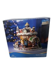 Holiday Time Christmas Village Train Station 2006-Sweet Dreams Collection New picture