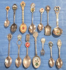Lot 14 Of Vintage Collectible Souvenir  Spoons, USA, Canada, Las Vegas And More picture