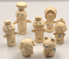 Vintage Pillsbury Doughboy Family 7 Figure Lot Poppin Fresh Poppie Bun Bun Dog  picture