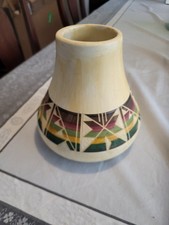 VINTAGE SIOUX INDIAN POTTERY VASE - SIGNED AMERICAN HORSE SP - RC - SD picture