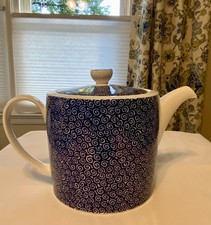 Rare Retired Tiffany & Co. Vines Porcelain Teapot - Made in Japan - Pristine picture