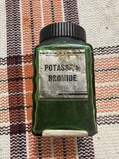 Vintage Green Glass Jar Owens-Illinois Glass Company Potassium Bromide Jar Empty picture